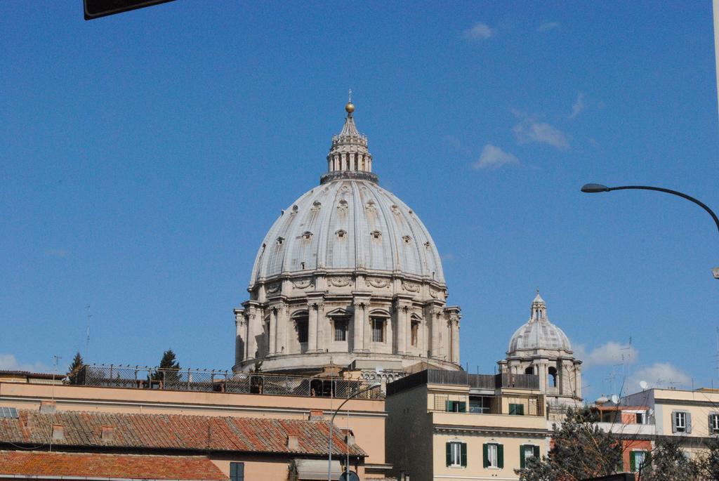 Di Fronte Alla Cupola Roma Habitación foto
