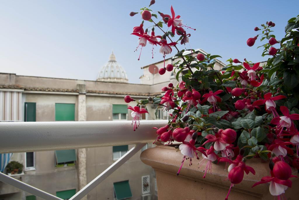 Di Fronte Alla Cupola Roma Habitación foto